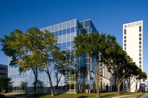 River Oaks Medical Center
