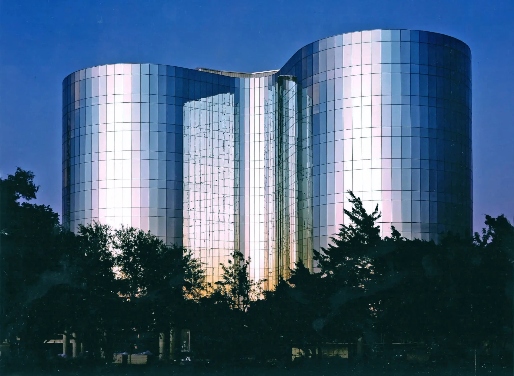 Historical Dédé Hourani Gallery photograph 1